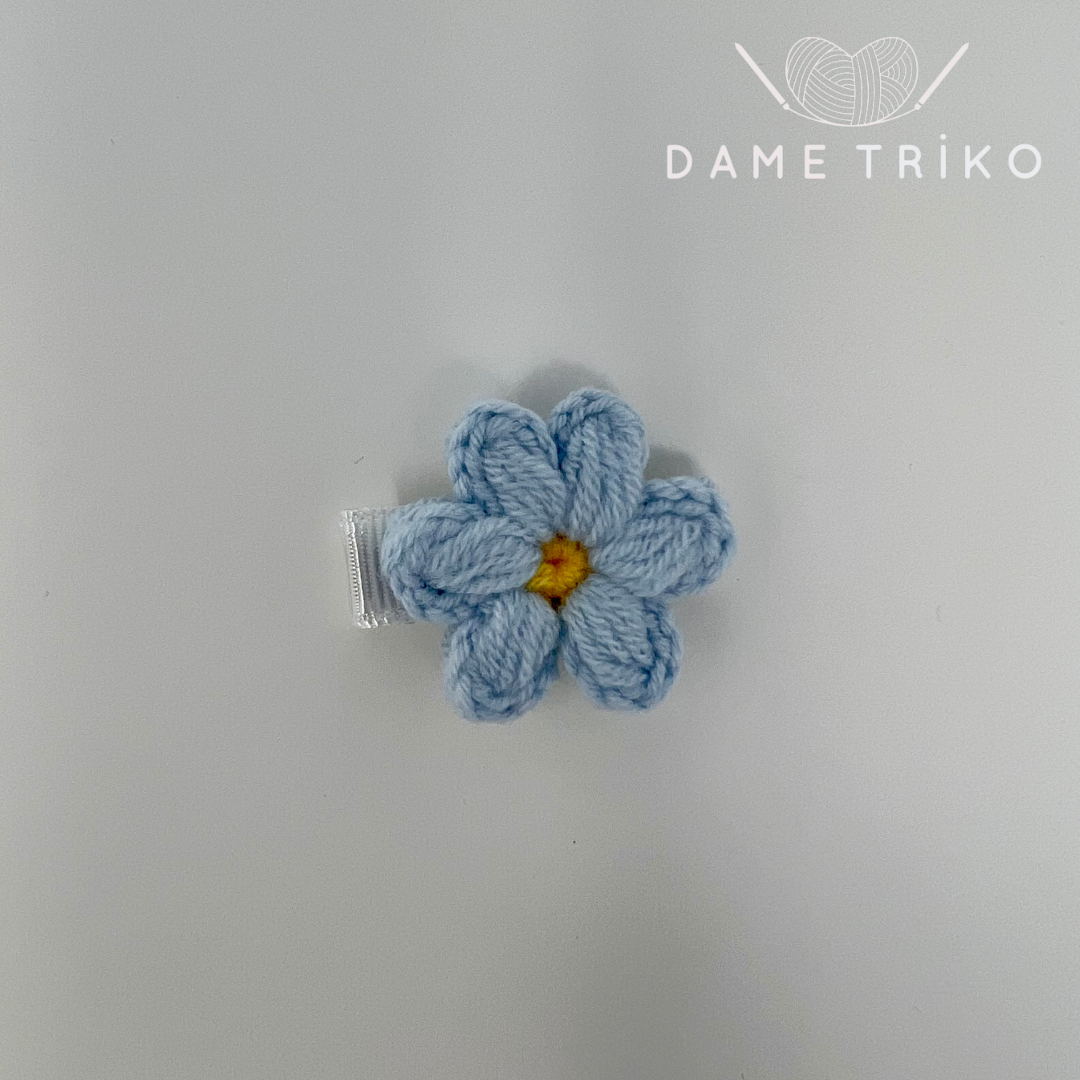 Mini Daisy Hair Clip