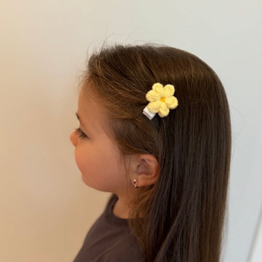 Mini Daisy Hair Clip