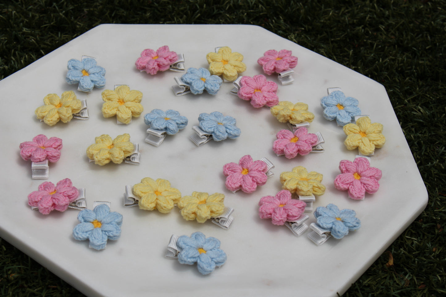 Mini Daisy Hair Clip